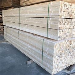 亿展木业 建筑方木条厂 园林搭建桉木龙骨条 不易开裂质量好