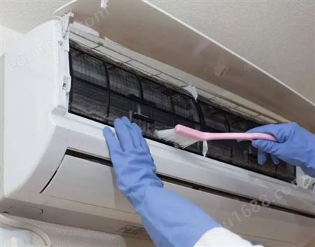 空调维护保养 专注各种空调清洗 24小时快速上门